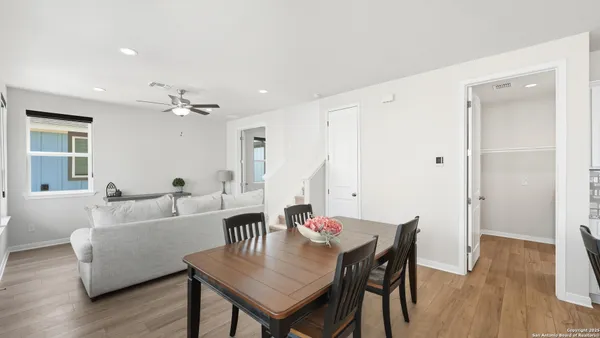 $2,195 | 2133 Hofstaat, New Braunfels, TX 78130