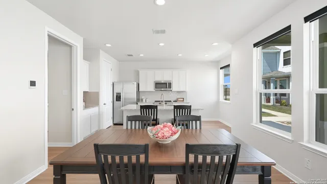 $2,500 | 2133 Hofstaat, New Braunfels, TX 78130