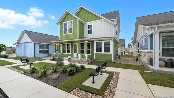 $2,195 | 2133 Hofstaat, New Braunfels, TX 78130