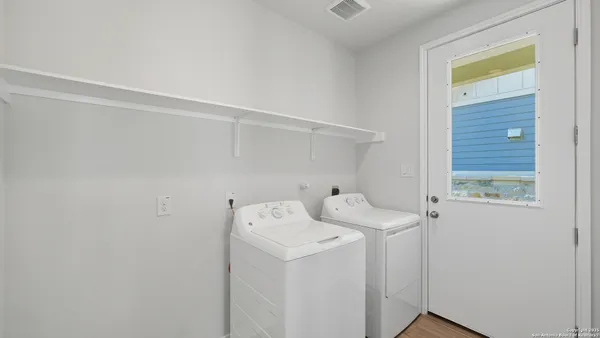 $2,195 | 2133 Hofstaat, New Braunfels, TX 78130