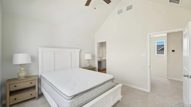 $2,500 | 2133 Hofstaat, New Braunfels, TX 78130