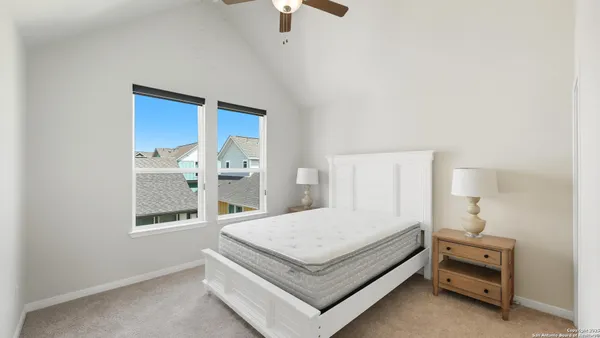 $2,195 | 2133 Hofstaat, New Braunfels, TX 78130