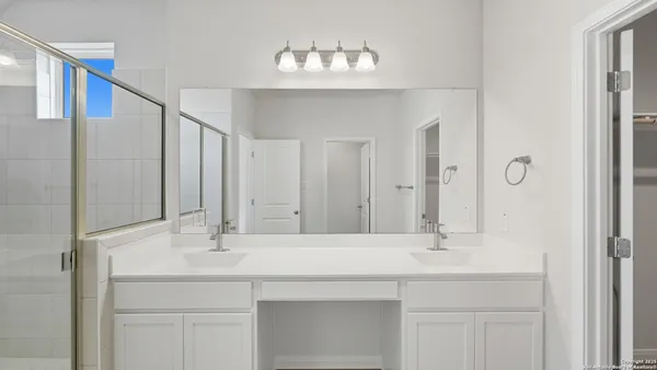 $2,195 | 2133 Hofstaat, New Braunfels, TX 78130