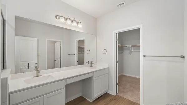 $2,195 | 2133 Hofstaat, New Braunfels, TX 78130