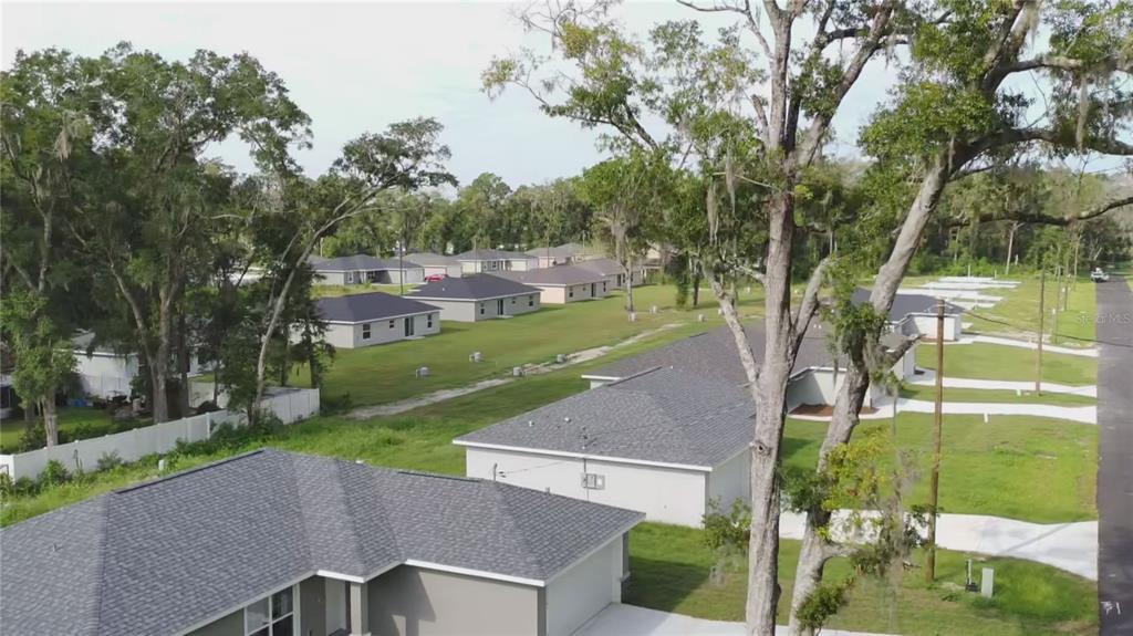 17600 Southwest 113th Place Dunnellon, FL 34432 - Photo 30 of 33 a view of a garden