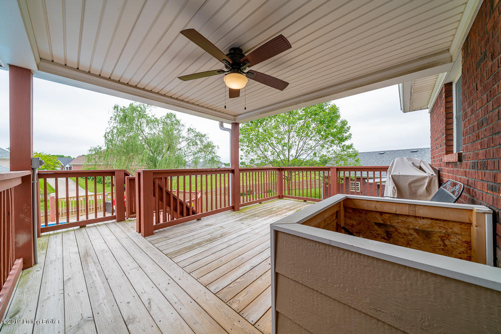 8006 Kellerman Road Louisville, KY 40219 - Photo 5 of 64 4. Upper Covered Deck (2)