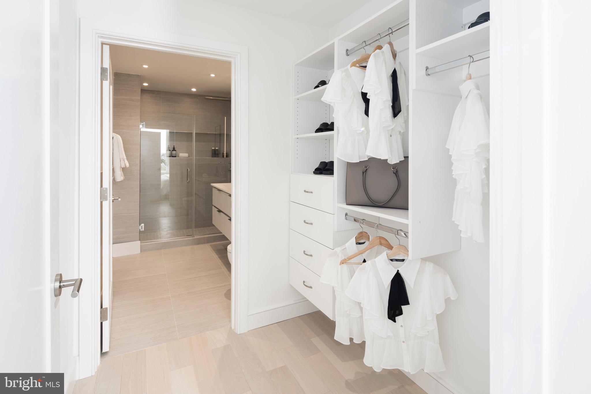 900 North 9th Street Philadelphia, PA 19123 - Photo 8 of 30 a bathroom with a bathtub and shower