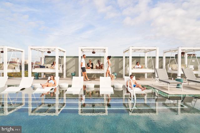 900 North 9th Street Philadelphia, PA 19123 - Photo 9 of 30 a view of a city with tall buildings