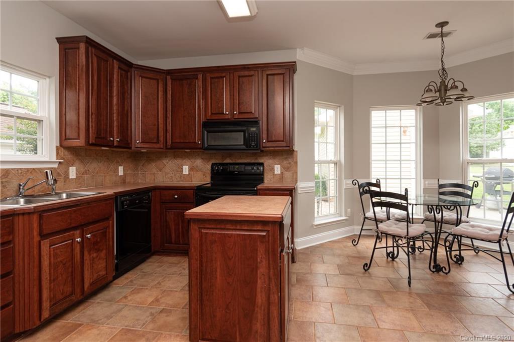 13116 Meadowmere Road Huntersville, NC 28078 - Photo 12 of 25 Gallery Image 12