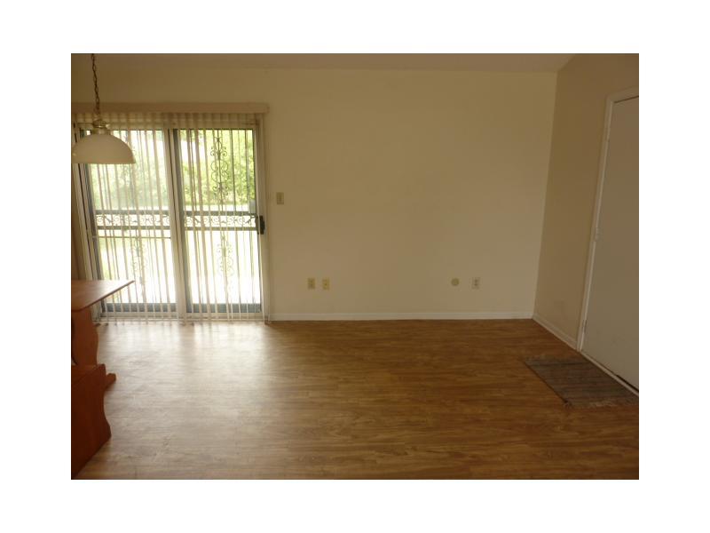 2728 North Rural Street Indianapolis, IN 46218 - Photo 4 of 11 Gallery Image 4