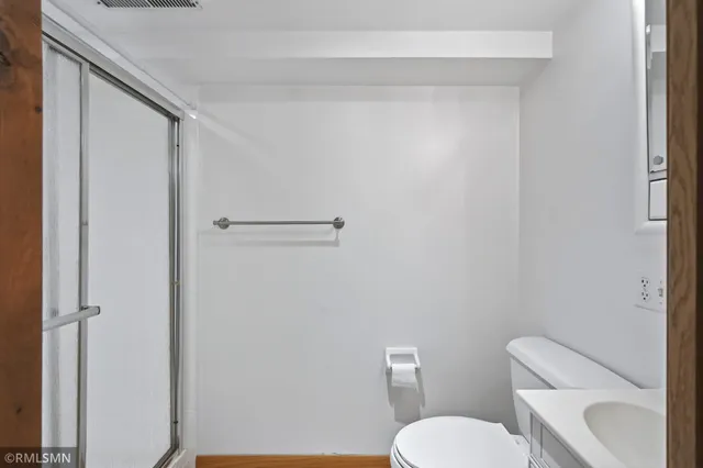 $374,900 | 1084 Edgewater Avenue, Shoreview, MN 55126