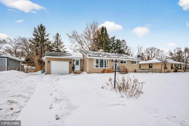 $374,900 | 1084 Edgewater Avenue, Shoreview, MN 55126