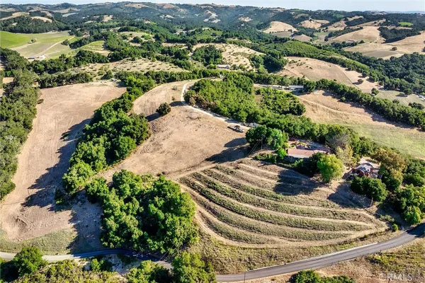$3,091,000 | 3180 Willow Creek Road, Paso Robles, CA 93446