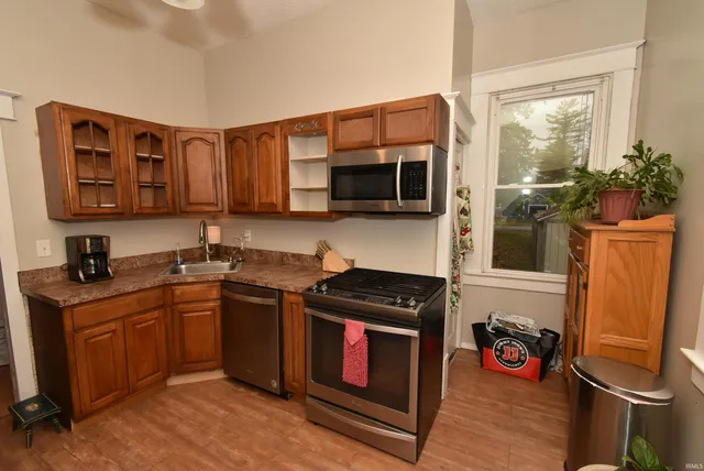 $164,900 | 403 East 4th Street, Fowler, IN 47944