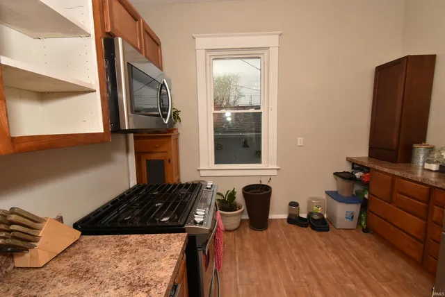 $164,900 | 403 East 4th Street, Fowler, IN 47944