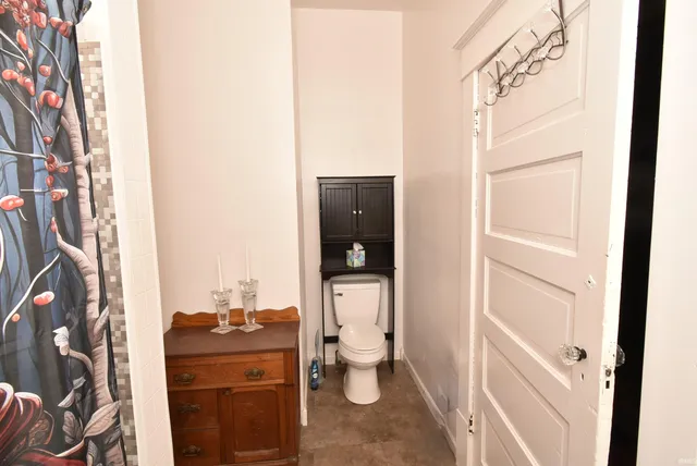 $164,900 | 403 East 4th Street, Fowler, IN 47944