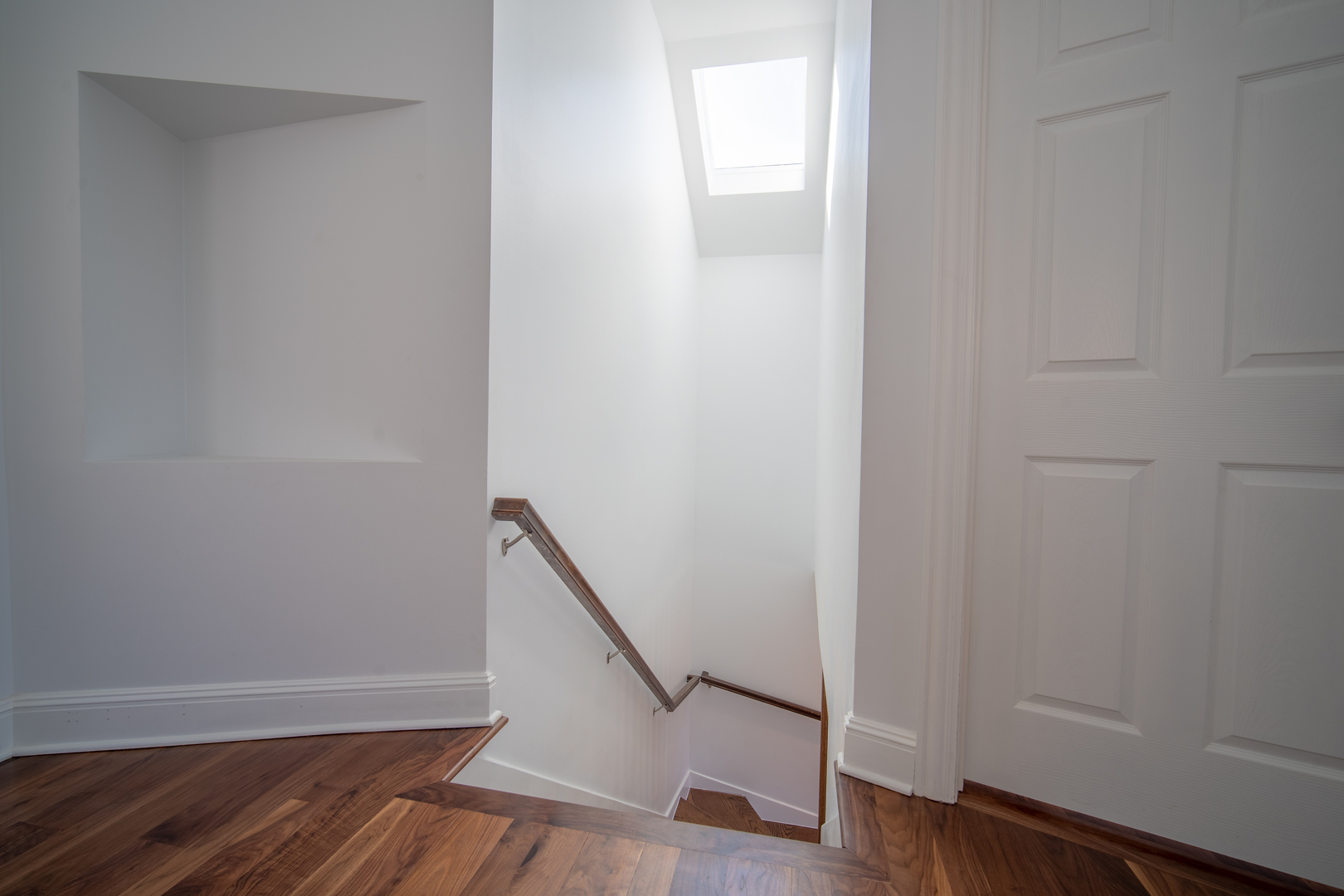 4137 Clinton Avenue Stickney, IL 60402 - Photo 35 of 41 a view of entryway with wooden floor