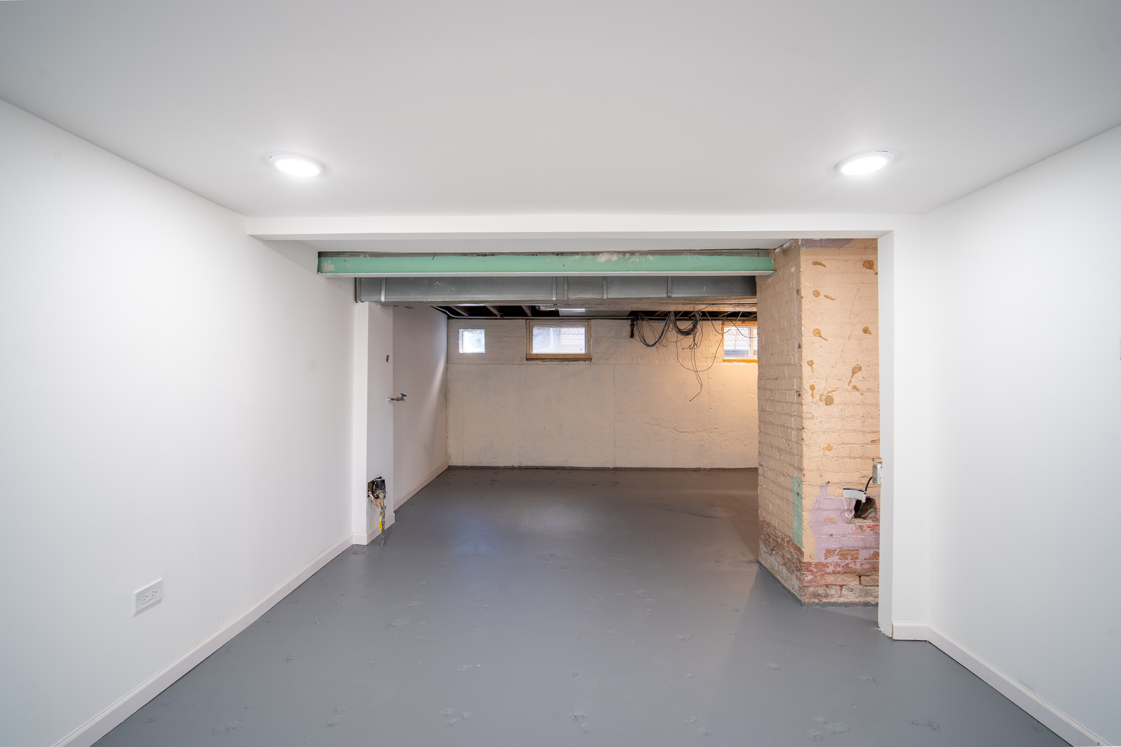 4137 Clinton Avenue Stickney, IL 60402 - Photo 41 of 41 a view of an empty room