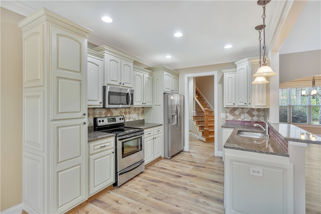 118 Pruitt Street Pendleton, SC 29670 - Photo 17 of 38