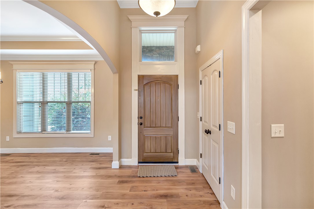 118 Pruitt Street Pendleton, SC 29670 - Photo 5 of 38