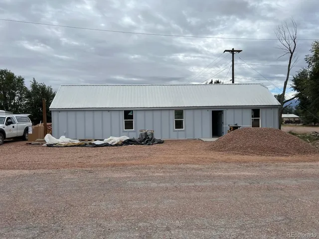 $273,000 | 312 Fremont Avenue, Penrose, CO 81240