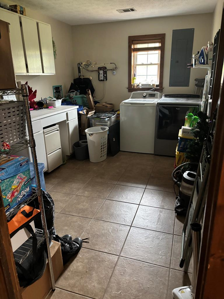 349 New Hope Road Mauk, GA 31058 - Photo 19 of 48 large laundry room