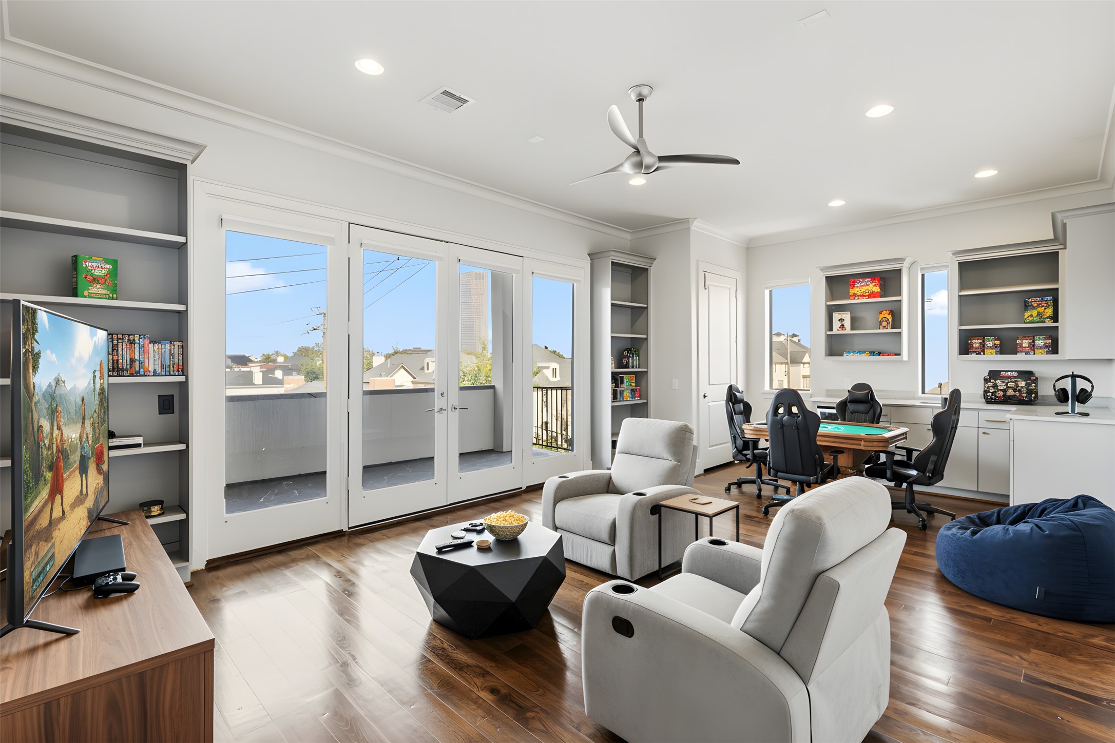 6011 Burgoyne Road, Unit A Houston, TX 77057 - Photo 39 of 46 Spacious gameroom