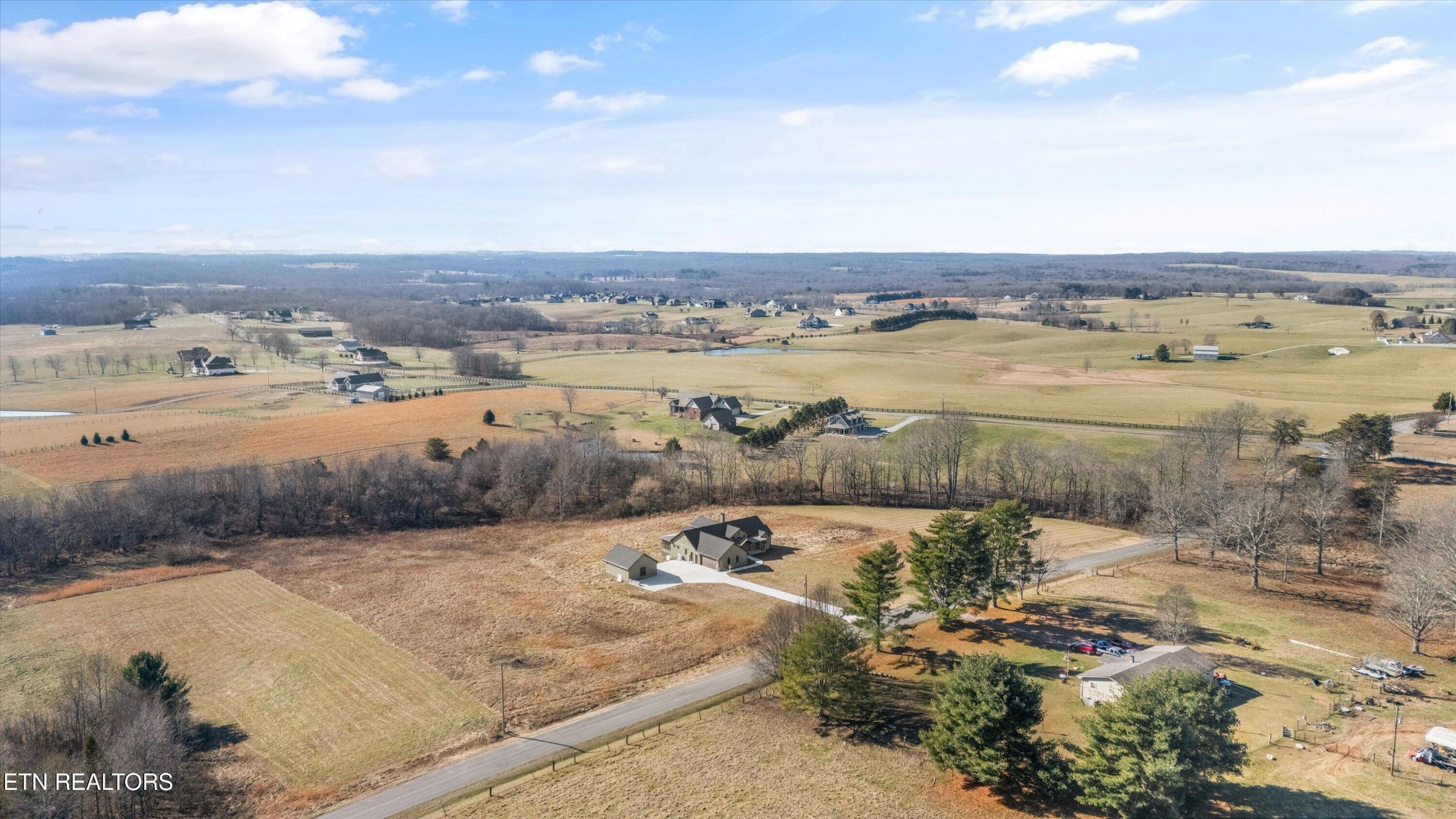1150 Hillendale Road Crossville, TN 38572 - Photo 41 of 42 a view of an ocean and beach