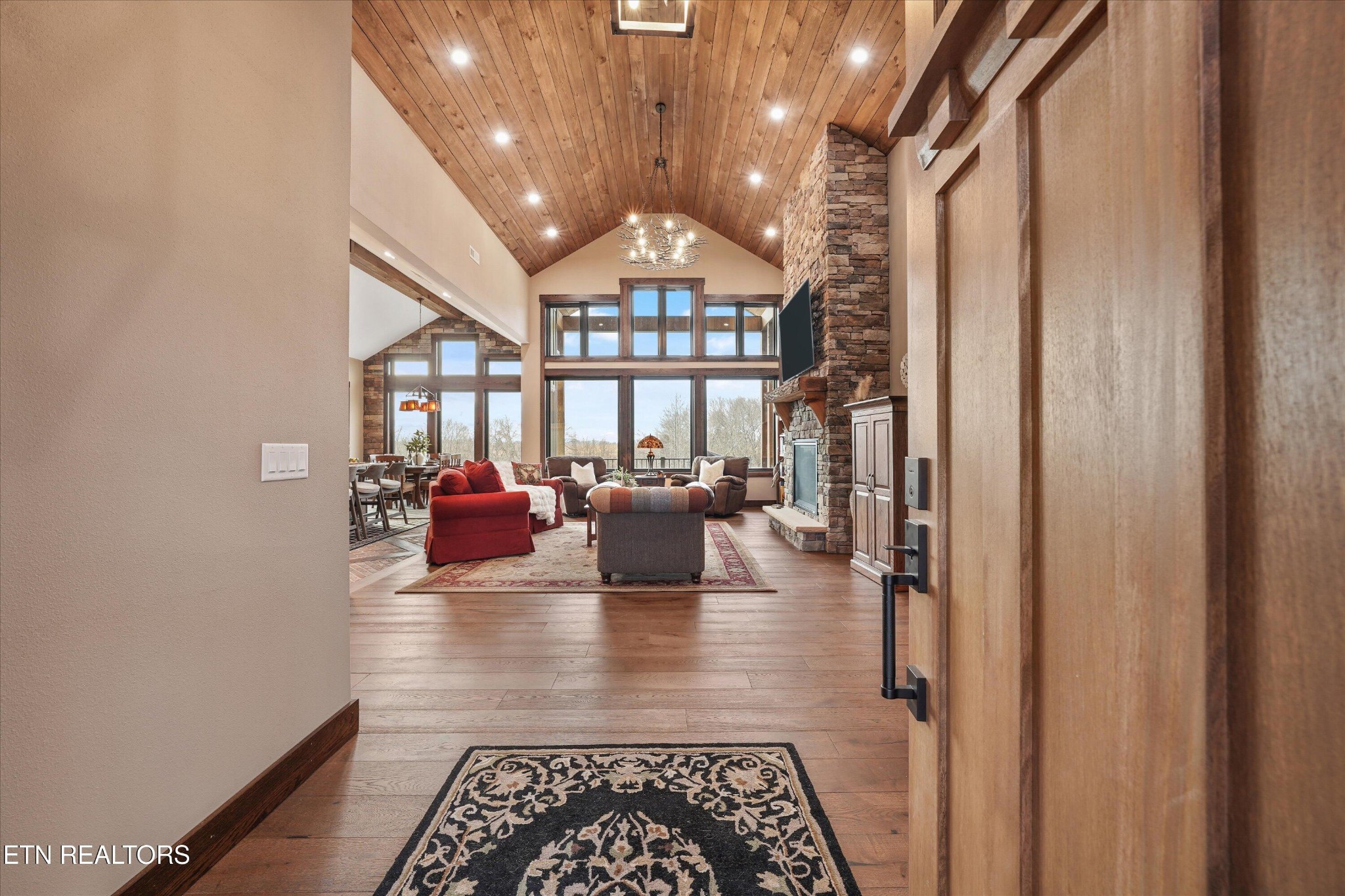 1150 Hillendale Road Crossville, TN 38572 - Photo 5 of 42 a lobby with furniture and a chandelier