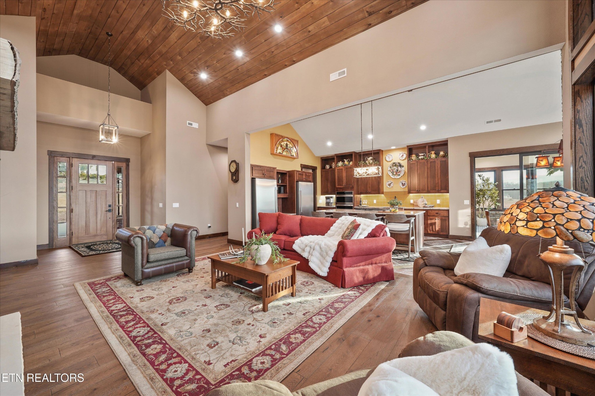 1150 Hillendale Road Crossville, TN 38572 - Photo 10 of 42 a living room with furniture and wooden floor
