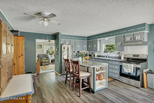 $575,000 | 11079 Highway 22, Comstock, NY 12821