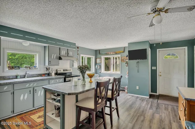 $575,000 | 11079 Highway 22, Comstock, NY 12821