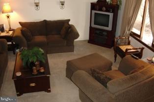 269 Maytown Road Elizabethtown, PA 17022 - Photo 5 of 6