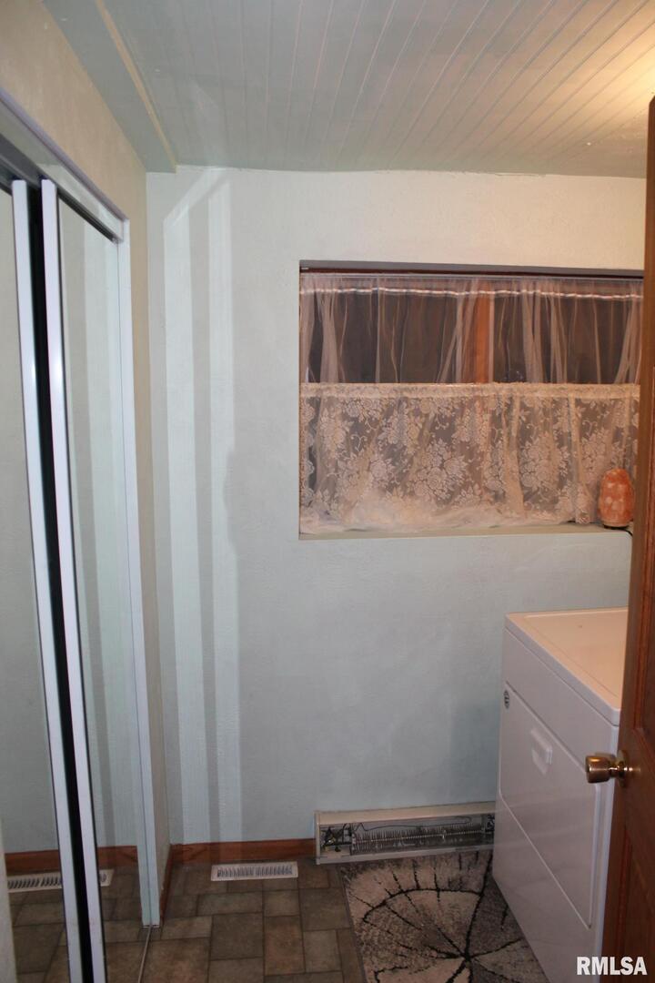 321 West South Street Cambridge, IL 61238 - Photo 23 of 26 a view of small space with racks on the wall