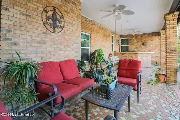 $870,000 | 2655 Highway 43 South, Picayune, MS 39466