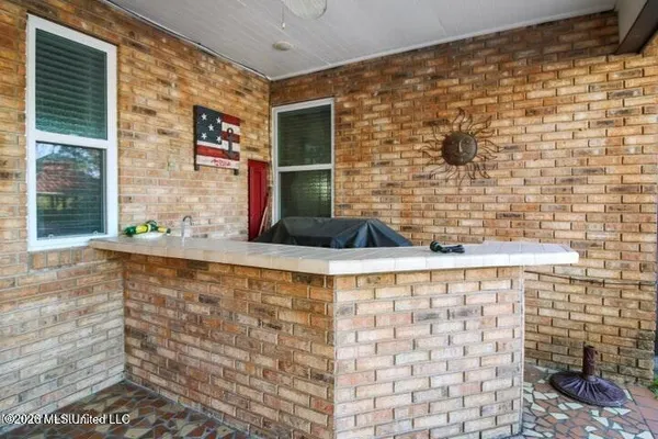 $870,000 | 2655 Highway 43 South, Picayune, MS 39466