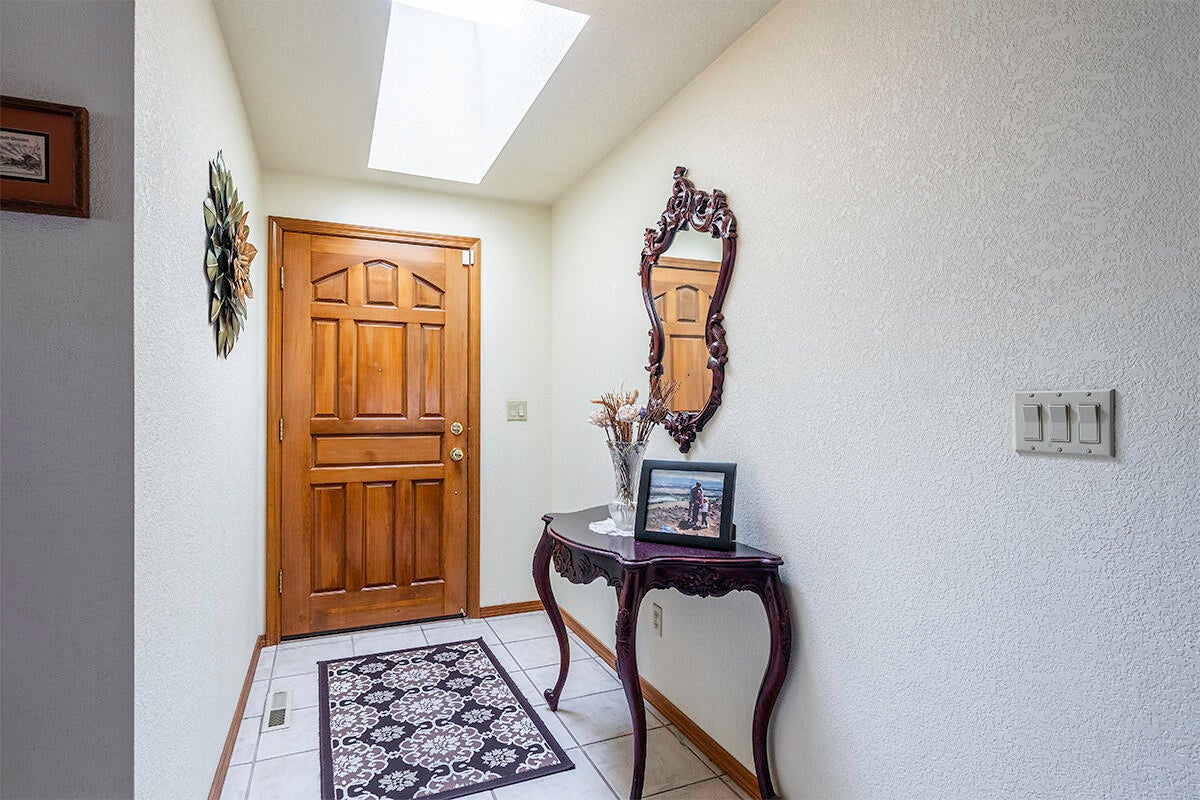 1630 Timothy Street Central Point, OR 97502 - Photo 17 of 28 18