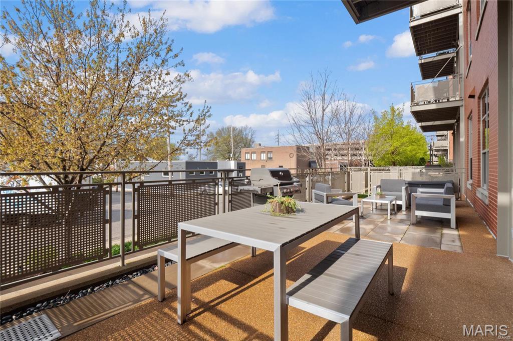 6340 Clayton Road, Unit 103 St. Louis, MO 63117 - Photo 10 of 28