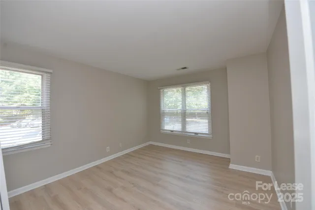 $1,300 | 18801 Nautical Drive, Unit 202, Cornelius, NC 28031