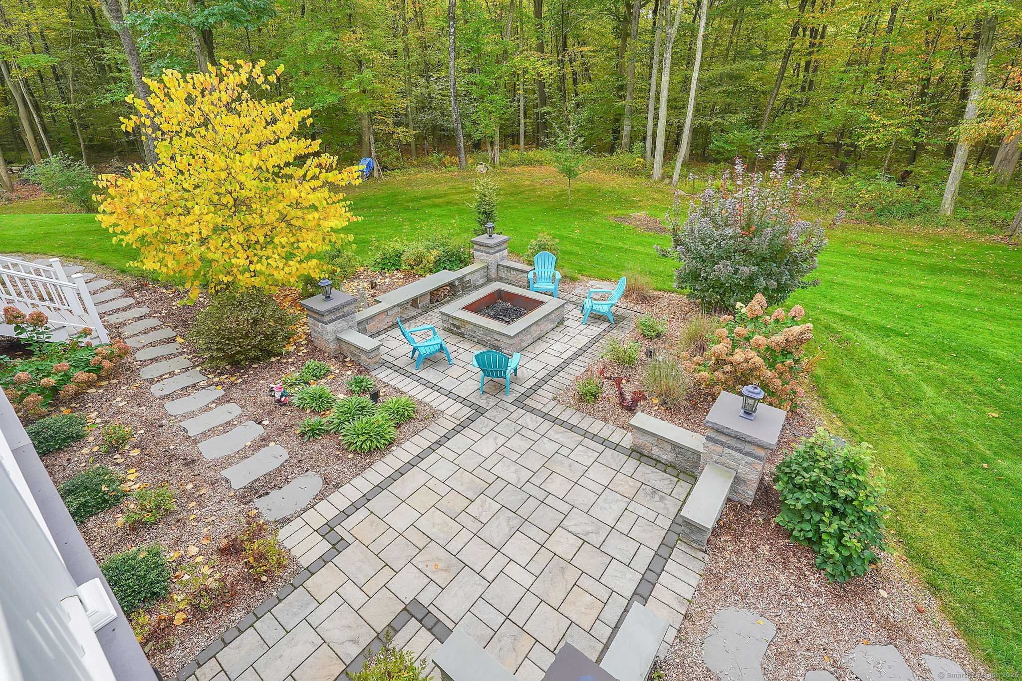 44 Block Farm Road Monroe, CT 06468 - Photo 3 of 40