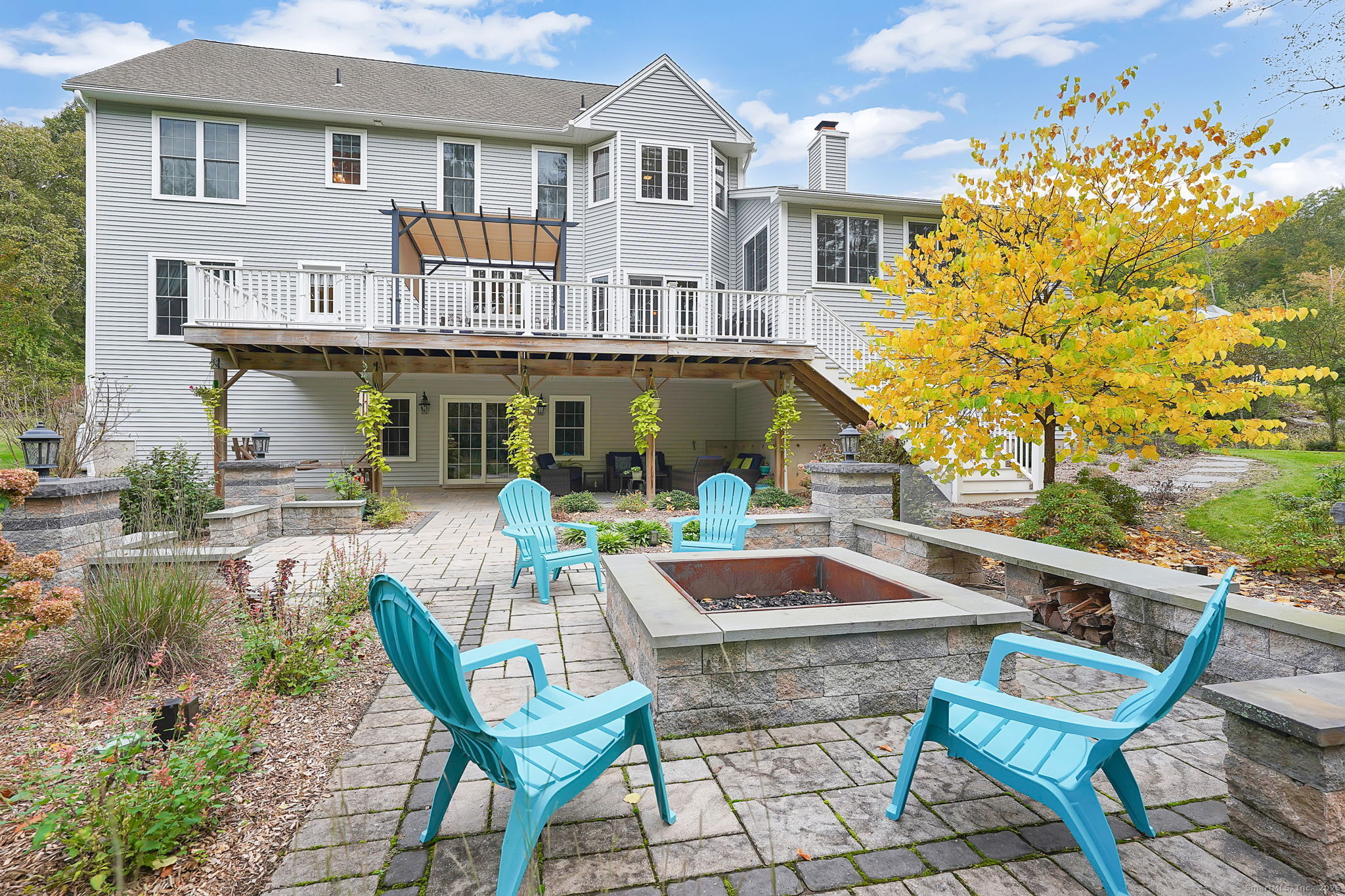 44 Block Farm Road Monroe, CT 06468 - Photo 4 of 40