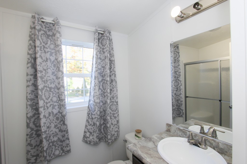 194 Lafayette Road, Unit 16E Salisbury, MA 01952 - Photo 9 of 25 Gallery Image 9