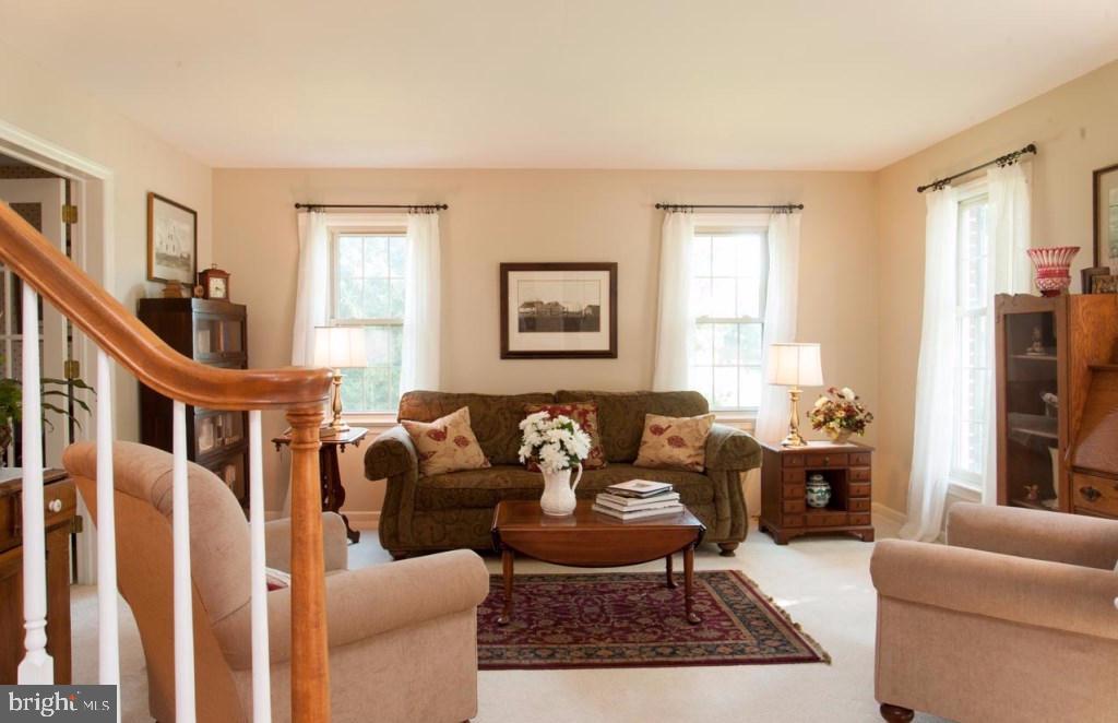345 North Farm Drive Lititz, PA 17543 - Photo 7 of 32 Gallery Image 7