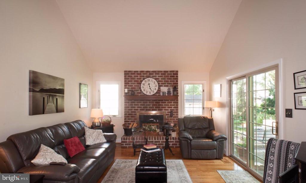 345 North Farm Drive Lititz, PA 17543 - Photo 9 of 32 Gallery Image 9