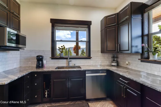 $2,250,000 | 1010 Mc Quade Gulch Drive, Clark Fork, ID 83811