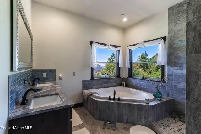 $2,250,000 | 1010 Mc Quade Gulch Drive, Clark Fork, ID 83811