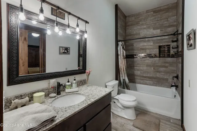 $2,250,000 | 1010 Mc Quade Gulch Drive, Clark Fork, ID 83811