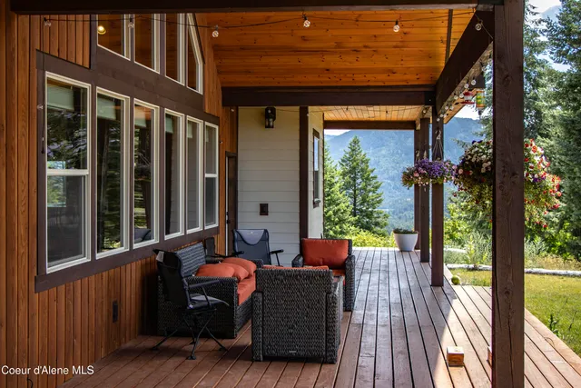 $2,250,000 | 1010 Mc Quade Gulch Drive, Clark Fork, ID 83811