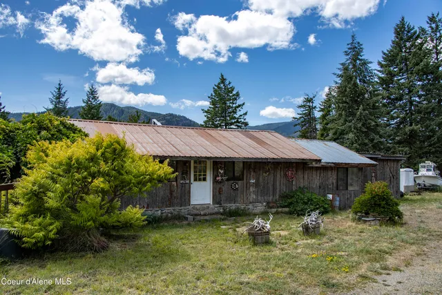 $2,250,000 | 1010 Mc Quade Gulch Drive, Clark Fork, ID 83811