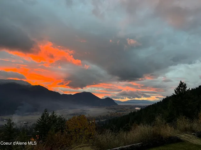 $2,250,000 | 1010 Mc Quade Gulch Drive, Clark Fork, ID 83811